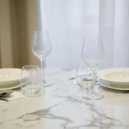 9 Alberti Centre Hotel apartamentowy *