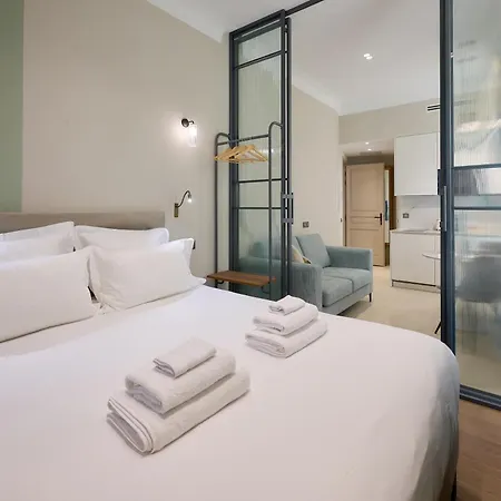 9 Alberti Centre Hotel apartamentowy *