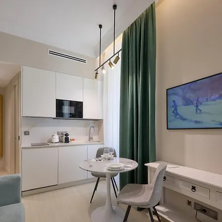 Hotel apartamentowy 9 Alberti Centre *